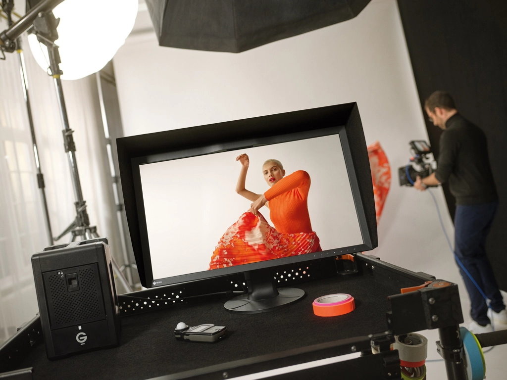 EIZO ColorEdge CG2700X