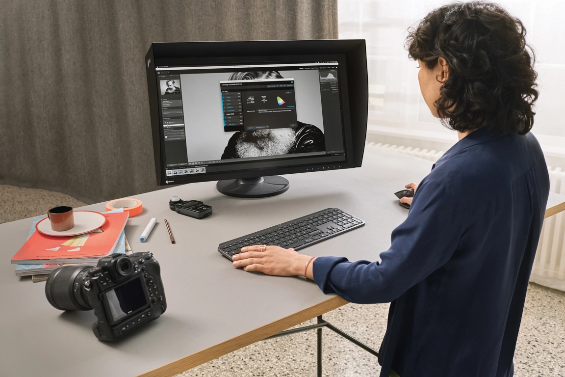 EIZO ColorEdge CG2700S