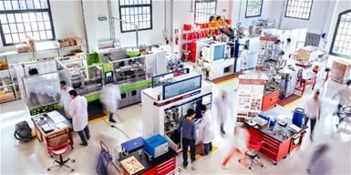 Il laboratorio-fabbrica a servizio delle aziende